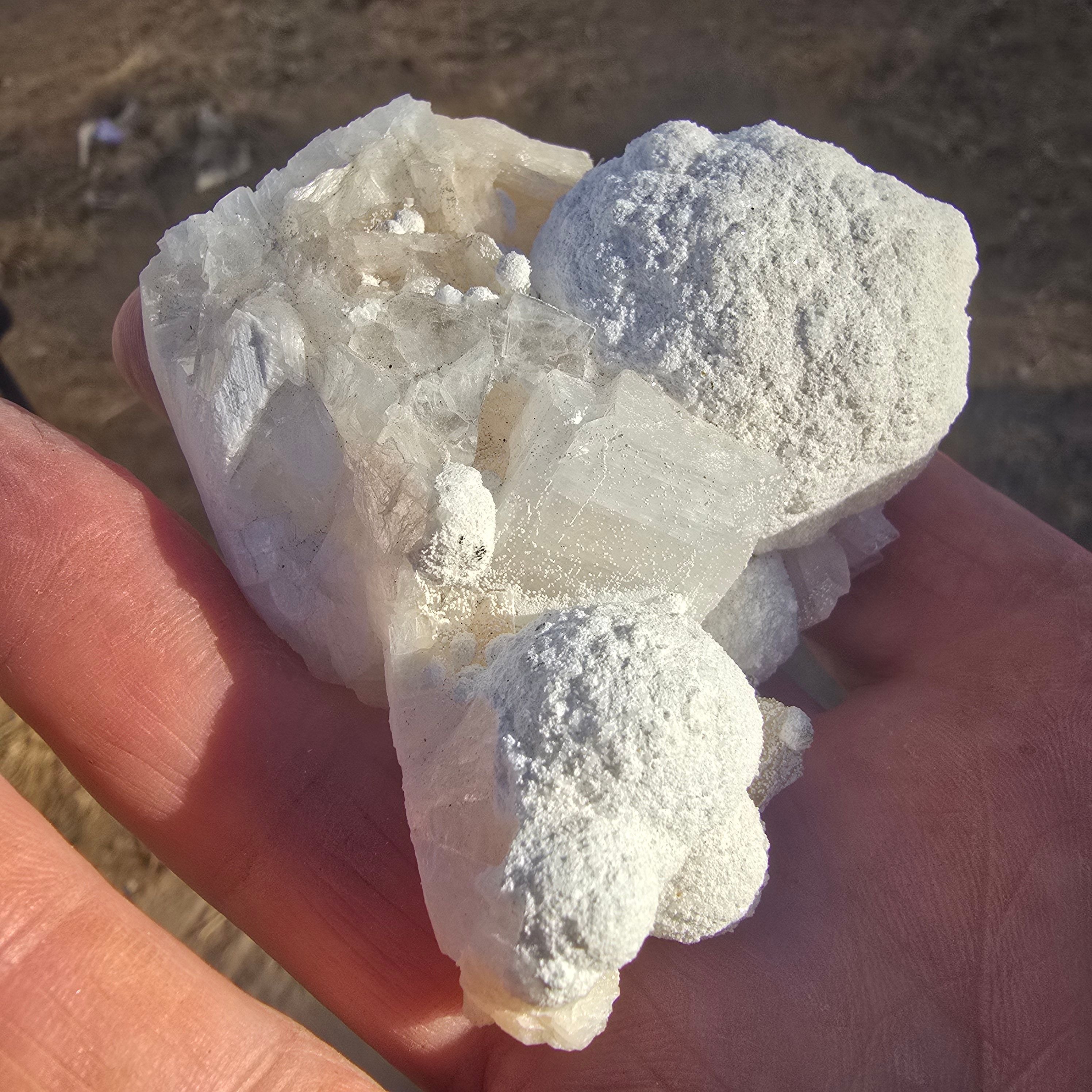 Minerals | Mordenite w Apophylite and Stilbite.