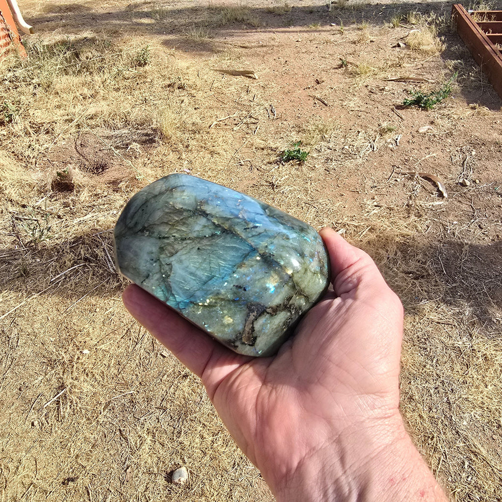 Stone | Labradorite Freeform was 40