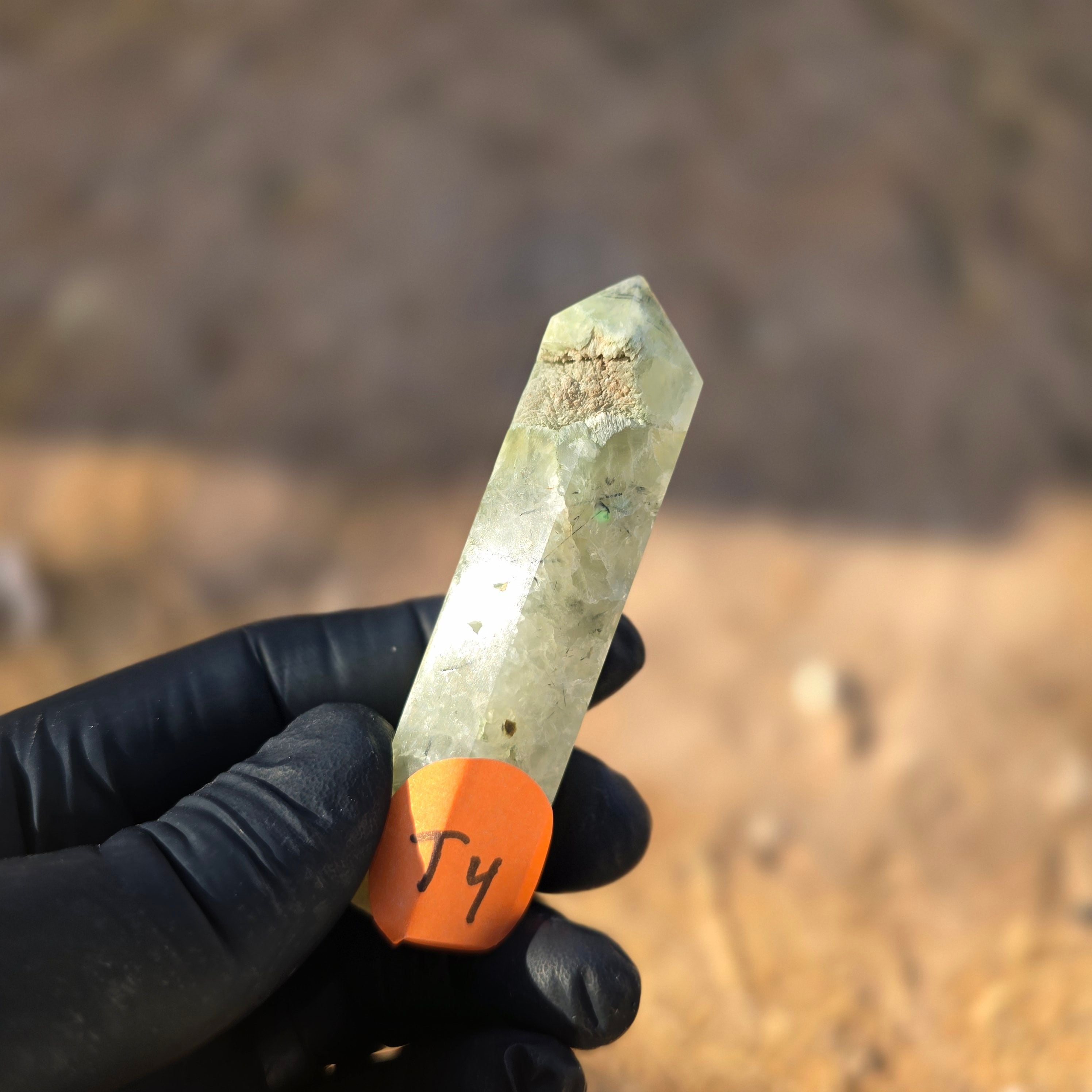 Towers | Prehnite w Tourmaline