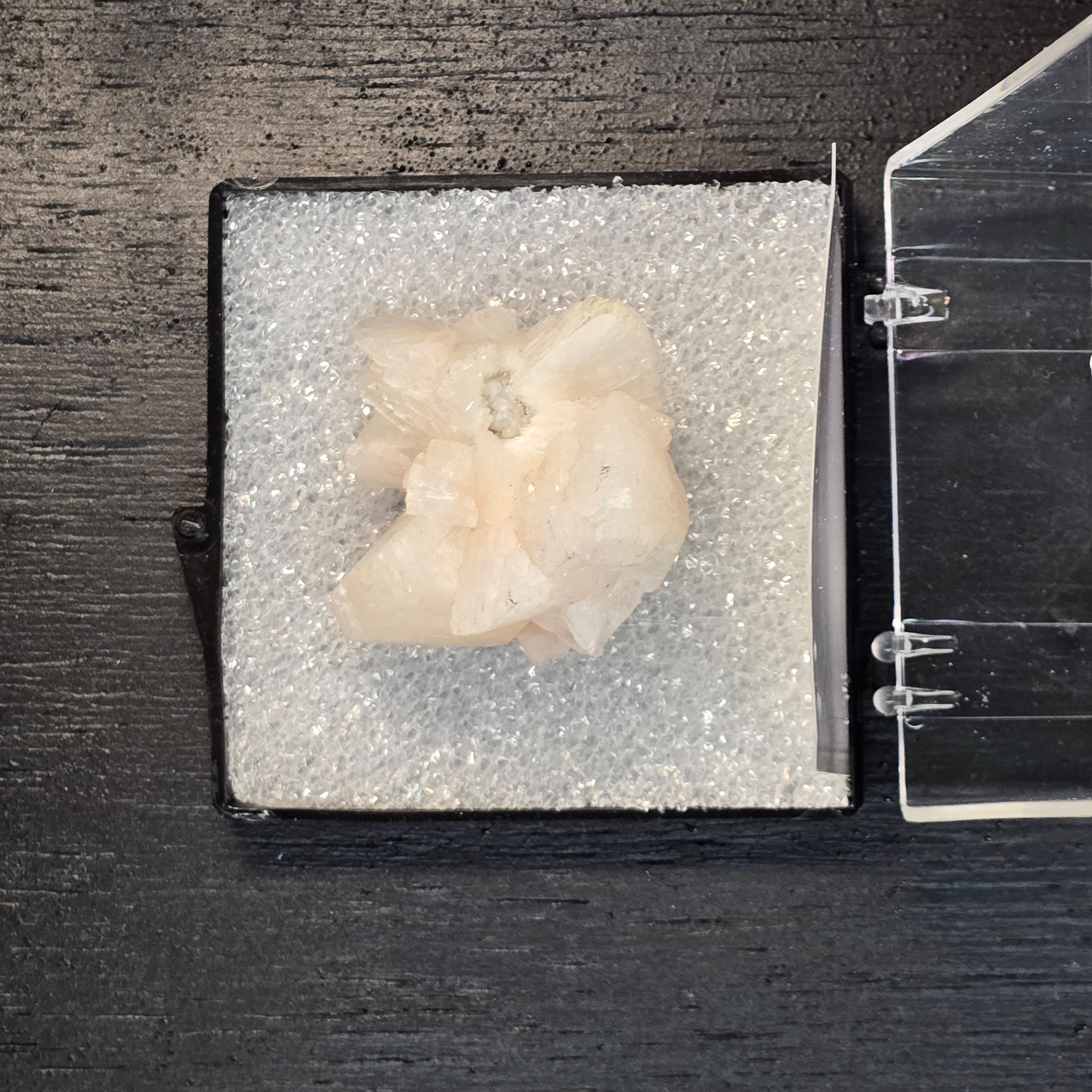 Minerals | Pink Apophyllite REDUCED