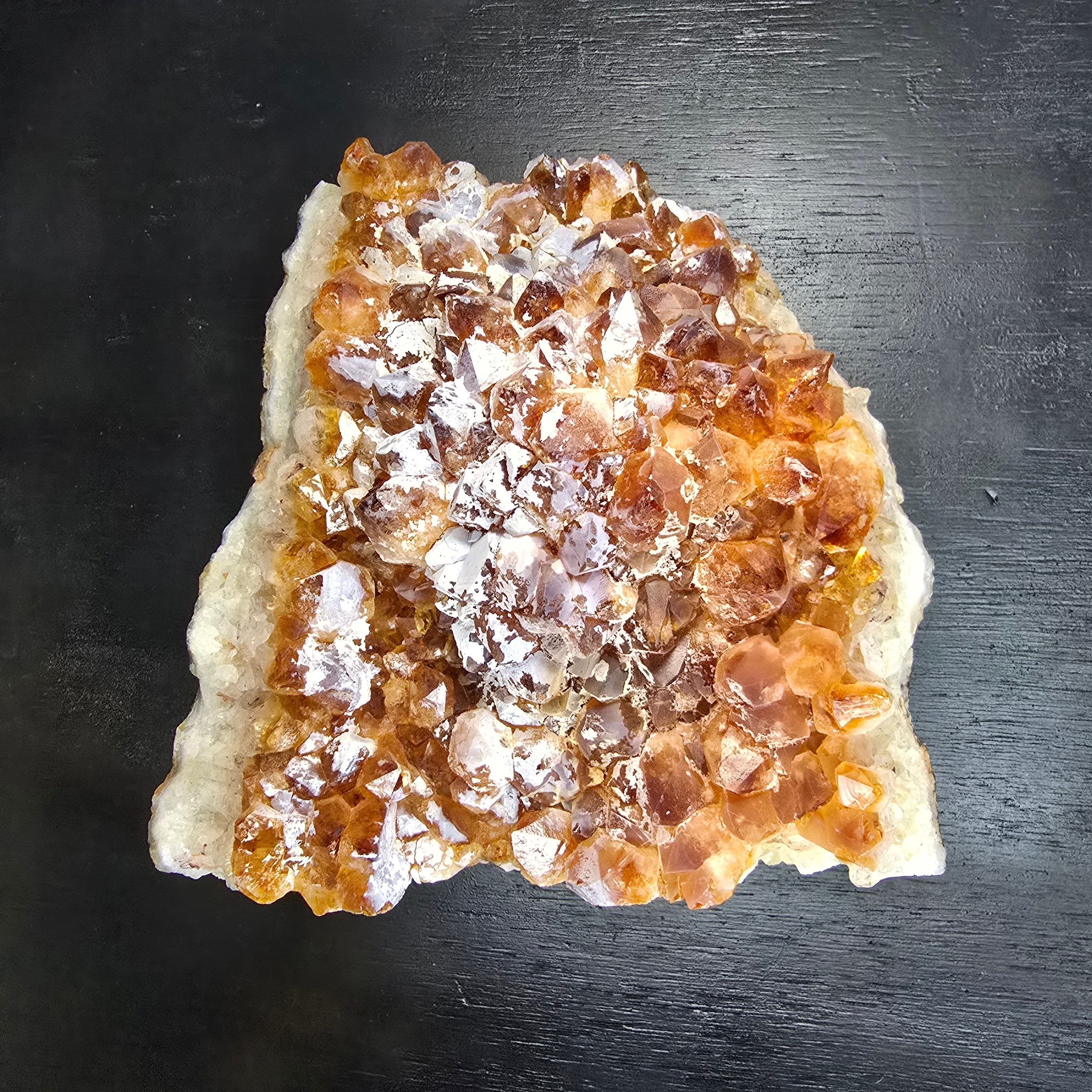 Crystals | Irradiated Amethyst (Citrine)