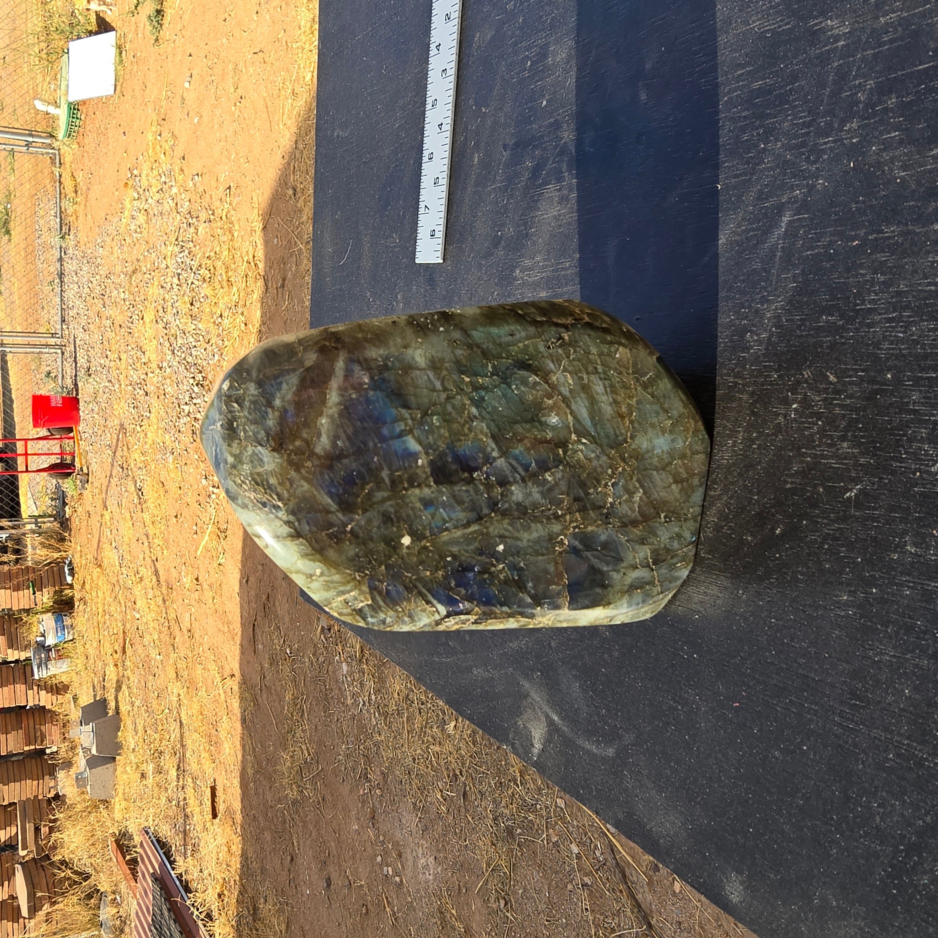 Stone | Labradorite Freeform was 70