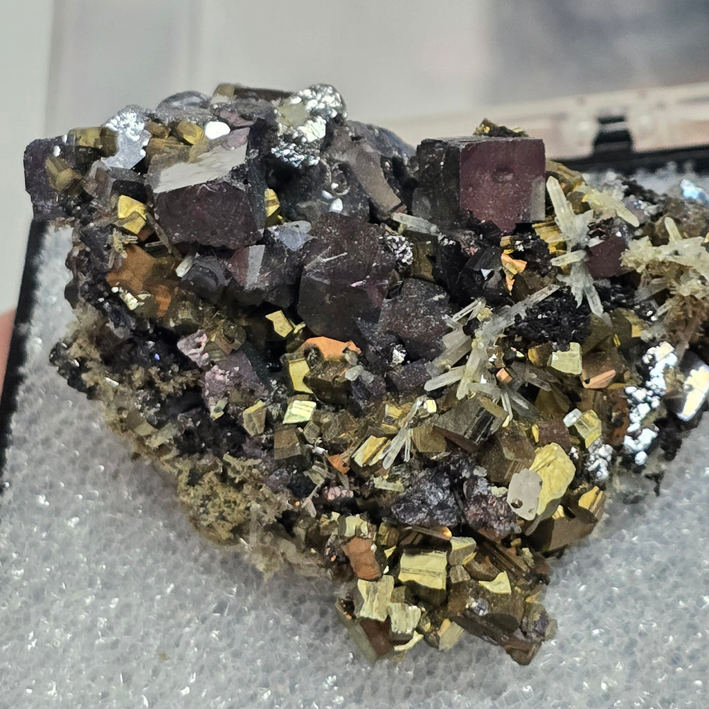 Minerals | Galena, Pyrite, and Quartz.